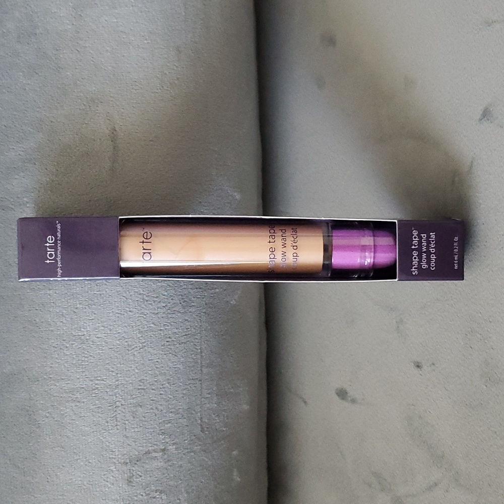 Tarte Shape Tape glow wand